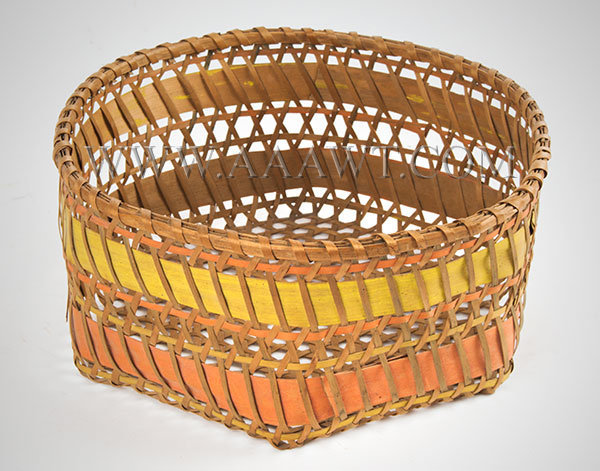 Basket, Hexagon Weave, Round Rim, Hex Base
Yellow and Salmon Splint Banding
Unknown maker, entire view